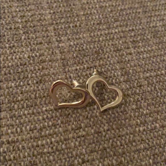 Jewelry - Heart earrings